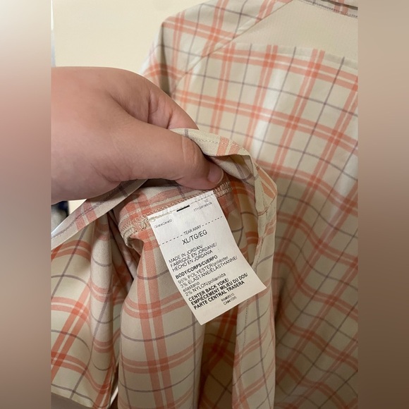 ✨Men’s Under Armour Button Up Size XL - Picture 9 of 9